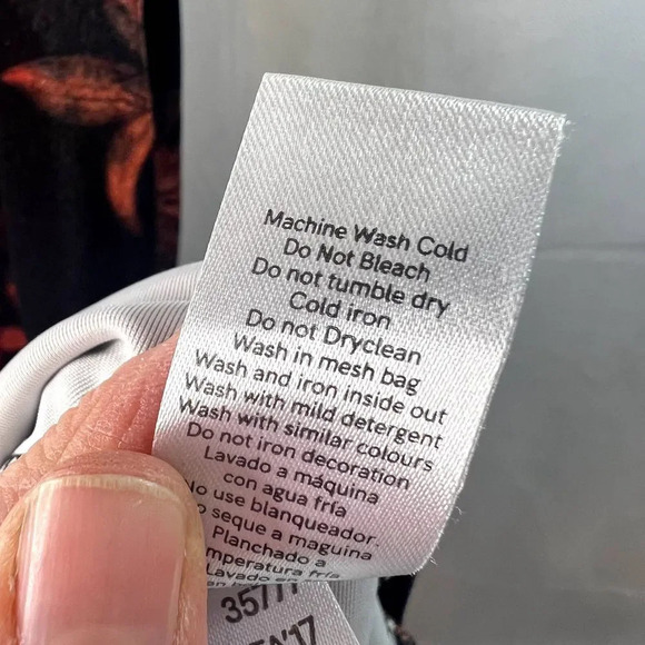 Venus Black Velvet Floral Keyhole Neck Sleeveless Dress Size Small - Picture 7 of 8